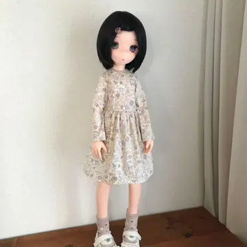 베이지 계열 꽃무늬 심플 원피스 오토히메 인형 사이즈 핸드메이드