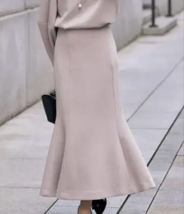 베이지 머메이드 스커트