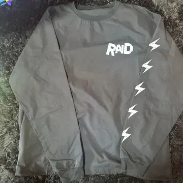 레이드 재팬 풀오버 피스테, 캡 세트