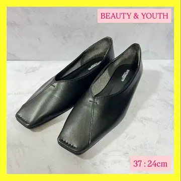 미사용급 BEAUTY&YOUTH V컷 스티치 플랫슈즈 블랙