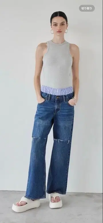 ALEXIA STAM 알리시아스탄 데님 팬츠.