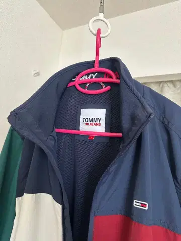 Tommy Jeans 자켓 컬러 블록 네이비 x 그린 x 레드