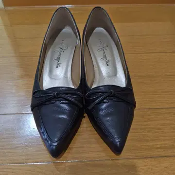 새상품급 긴자 카네마츠 블랙 펌프스 22.5