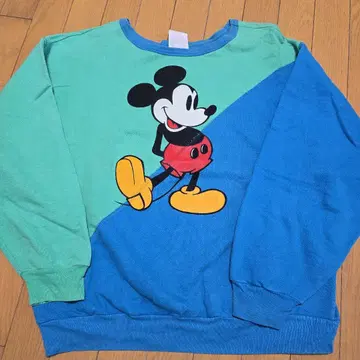 빈티지 미키마우스 프린트 트레이닝복
