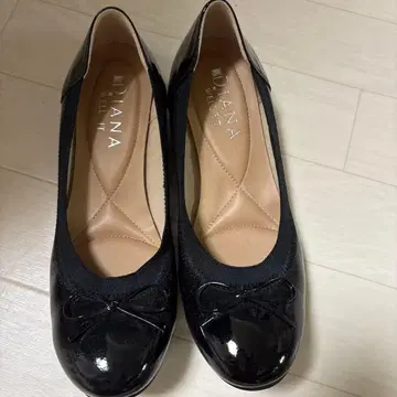 DIANA 블랙 리본 포함 펌프스 24.0cm