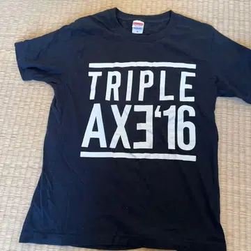 TRIPLE AXE '16 셔츠 S 사이즈