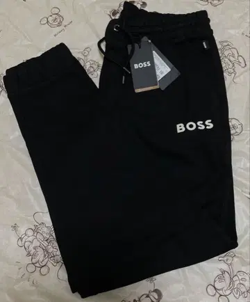 HUGO BOSS 미사용 새상품 남성용 맨투맨 조거 팬츠 S