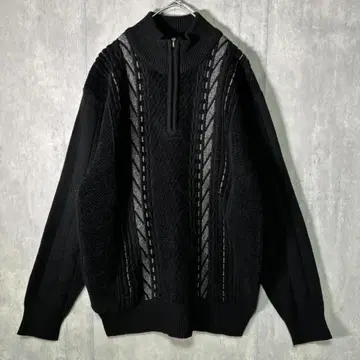 3D 니트 절개 하프 지퍼 블랙 빈티지