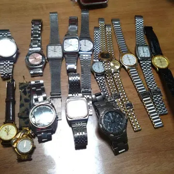 묶음 판매 [ 손목시계 15개 세트 ] 정크제품