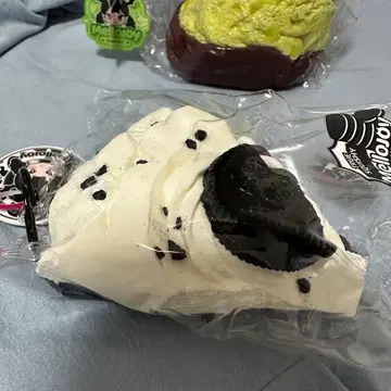 mellojoy 스퀴즈 케이크