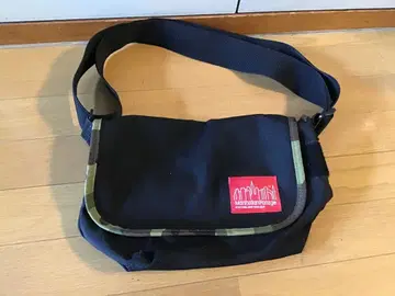 맨해튼 포티지 숄더백 중형 블랙/카모플라쥬