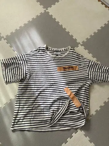 Facetasm 보더 T셔츠 박스 테이프 가공 리페어풍 디자인