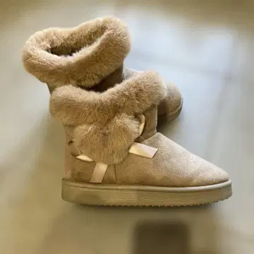 새상품급 어그 부츠 카멜 23cm