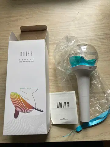 NMIXX 공식 응원봉