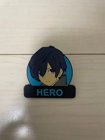 페르소나 3R 주인공 러버 배지 빌리지 뱅가드