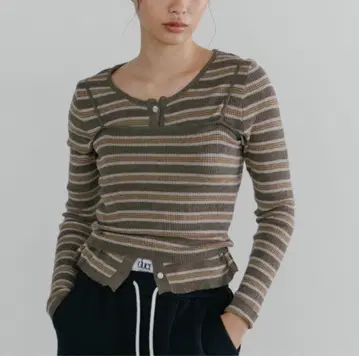 duei 보더 앙상블 니트 가디건 브라운