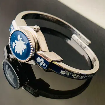 작동품 Andre Mouche 아드레 무슈 뱅글 워치 스위스산