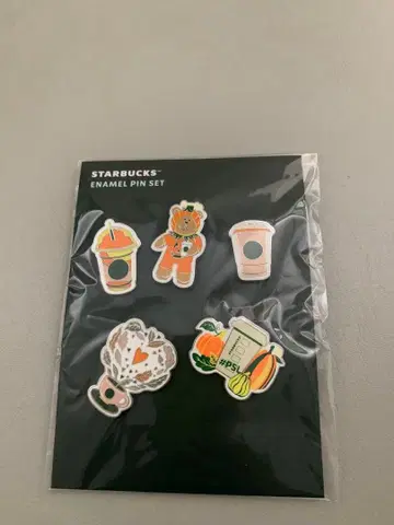 Starbucks 핀 배지