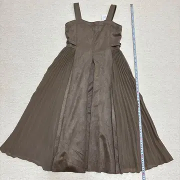 globe 원피스 플리츠