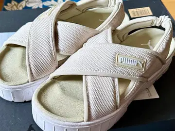 PUMA 스포츠 샌들 화이트