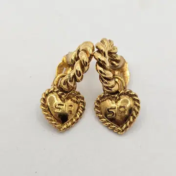 SONIA RYKIEL 트위스트 하트 참 귀찌 금