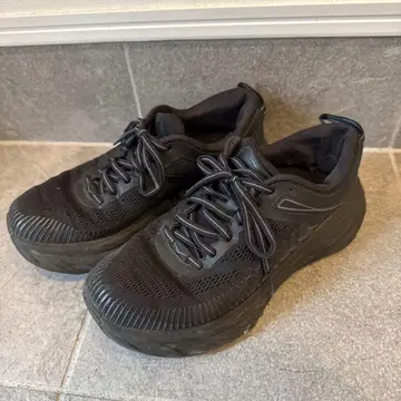 호카오네오네 통굽 메쉬 스니커즈 블랙