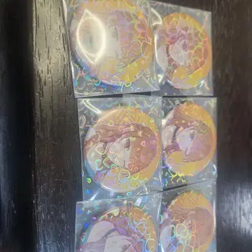 컬러풀 피치 에토 캔 배지