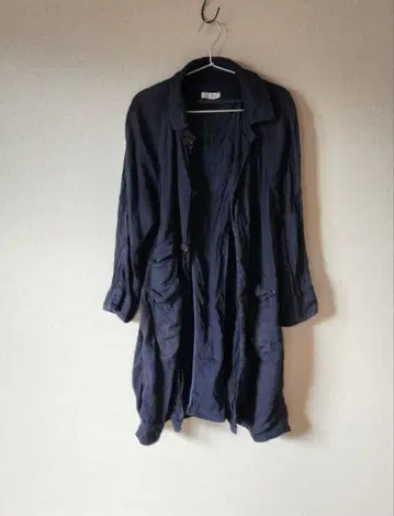 네스트로브 린넨 래글런 슬리브 코트 네이비