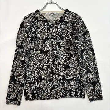 새상품급 캐시미어 100% 가디건 M 사이즈 메탈 버튼 꽃무늬