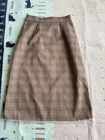 애니시스 미사용 새상품 리버서블 A라인 스커트