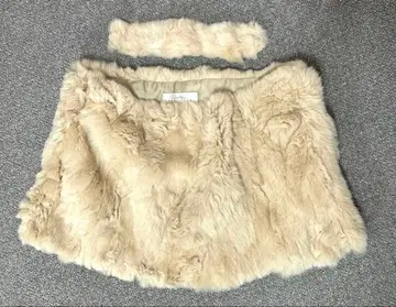 KUMIKYOKU 베이지 퍼 숄 스톨