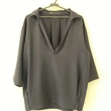 갤러리 비 울 상의