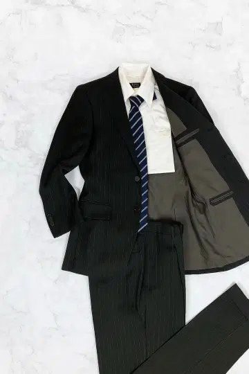 [ 고급 라인 ] 빔즈 F 커스텀 테일러 수트 셋업 스트라이프