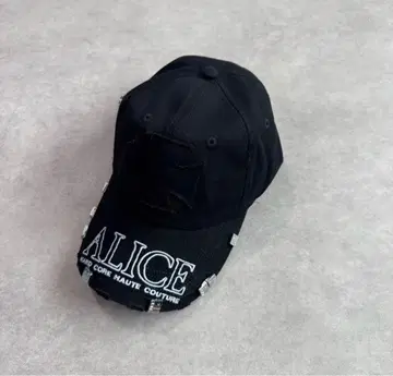 ALICE 블랙 야구 모자