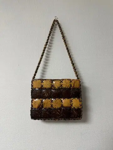 패치워크 디자인 숄더백