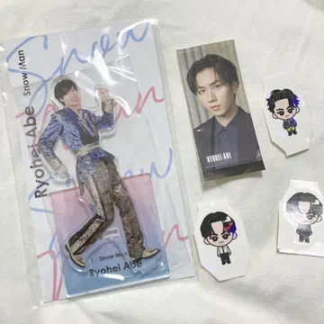 아베 료헤이 아크릴 스탠드 fes 스티커 포함