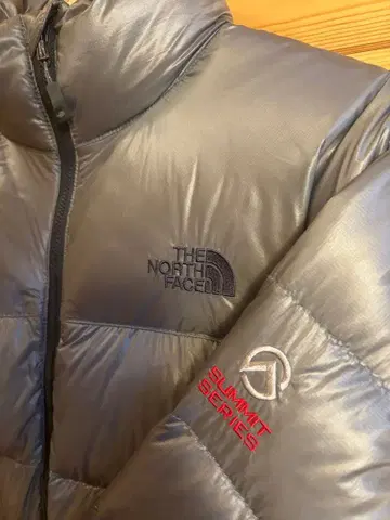 THE NORTH FACE SUMMIT SERIES 다운 자켓