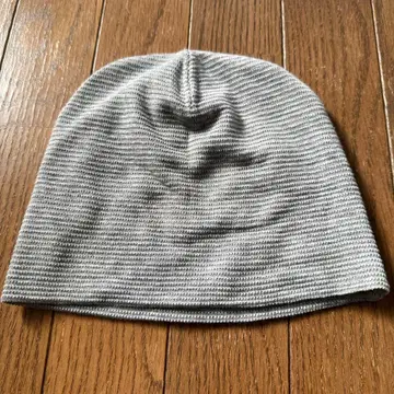 DIFFEDUCATION 그레이 니트 모자