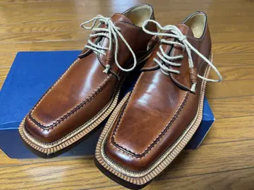 [ 미사용품 ] 브라운 가죽 드레스 슈즈 U 칩