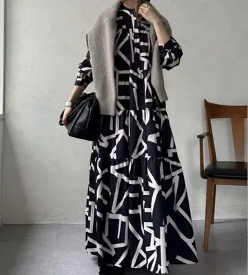 새상품급 LHELBIE 알파벳 프린트 원피스