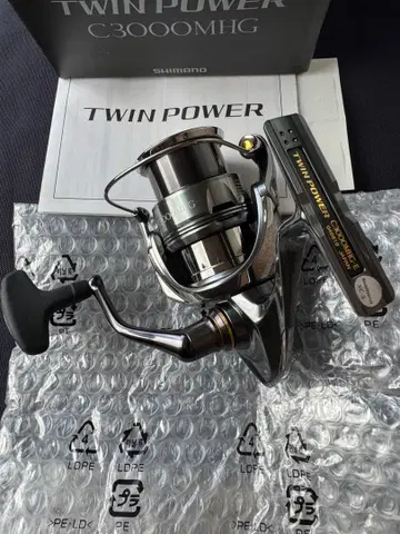 가격 인하! 시마노 24 트윈 파워 C3000MHG