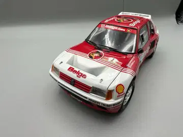 타미야 1/24 푸조 205 터보 완성품