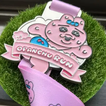 빤쮸토끼 대만 한정판 러닝 마라톤 완주 메달 새상품