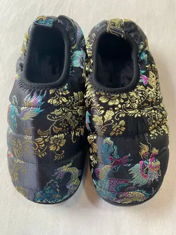 00 미사용 새상품 SUBU Vamp ChinaDress 샌들 신발