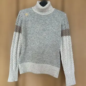 데상트 골프 터틀 니트 [ 최종 가격 인하 ]