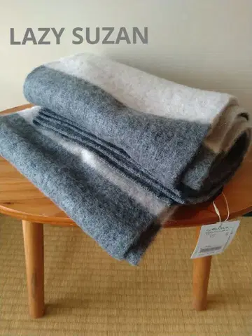 미사용 새상품 LAZY SUZAN 이탈리아제 모헤어 숄 머플러
