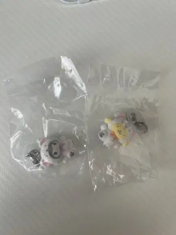 메지루시 액세서리 산리오 캐릭터즈 복슬복슬 스노우 쿠로미 폼폼푸딩