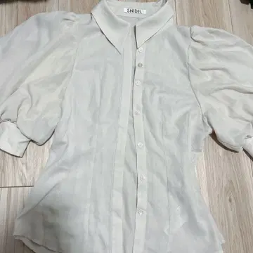 SNIDEL 퍼프 슬리브 상의