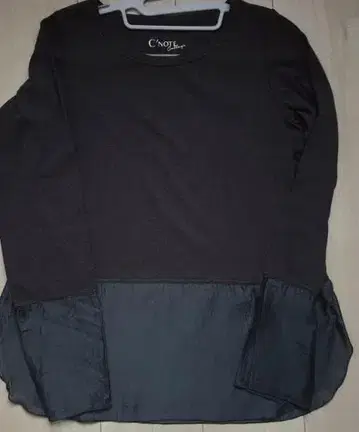 다크 그레이 긴팔 티셔츠 M