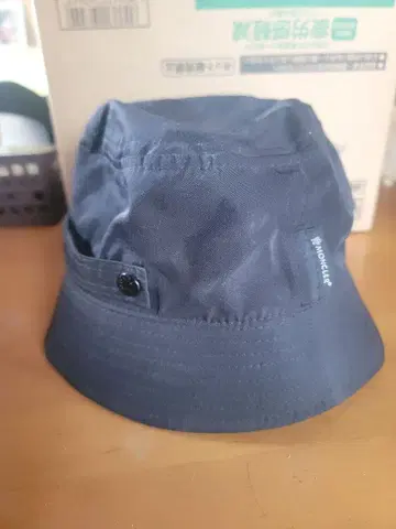 네이비 버킷햇 MONCLER S 사이즈